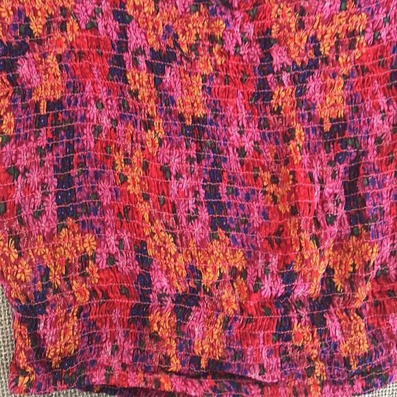 NWT Free People Pink Multicolor Floral Smocked Puff Sleeve Crop Top Size S - Picture 7 of 10